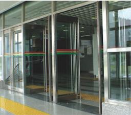 上海闸北区玻璃门安装 定做玻璃 玻璃隔断电话